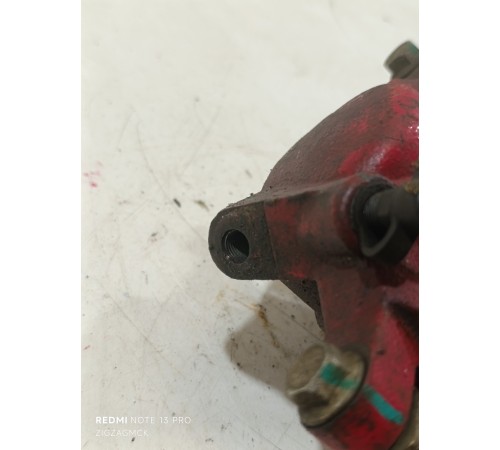 Суппорт передний правый