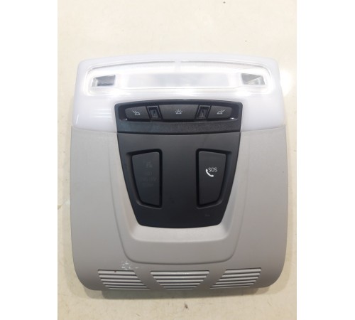 Плафон внутреннего освещения (передний)