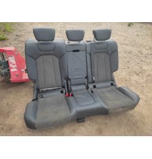 Задний ряд сидений