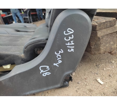 Задний ряд сидений