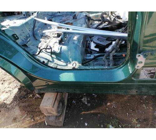 Порог со стойкой правый