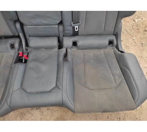 Задний ряд сидений