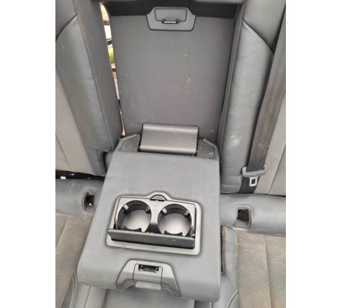 Задний ряд сидений