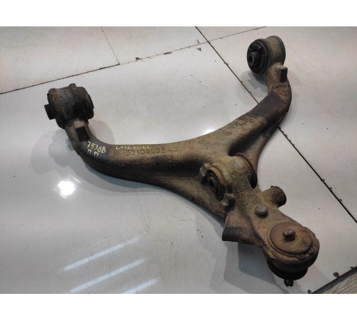 Рычаг подвески (передний, правый)