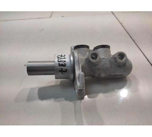 Главный тормозной цилиндр