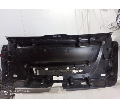 Обшивка крышки багажника