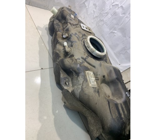 Бак топливный