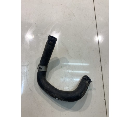 Патрубок системы охлаждения