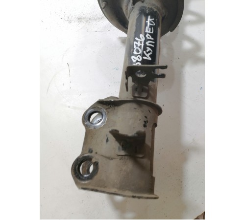 Амортизатор правый