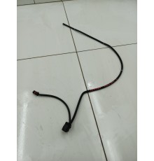 Форсунка омывателя лобового стекла левая