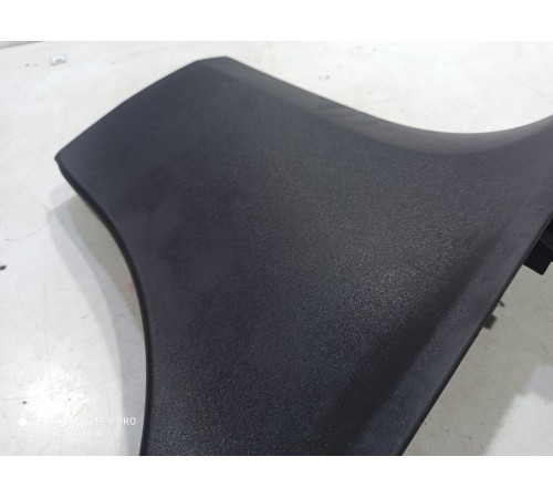 Обшивка центральной стойки(правая нижняя)