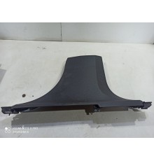 Обшивка центральной стойки(правая нижняя)