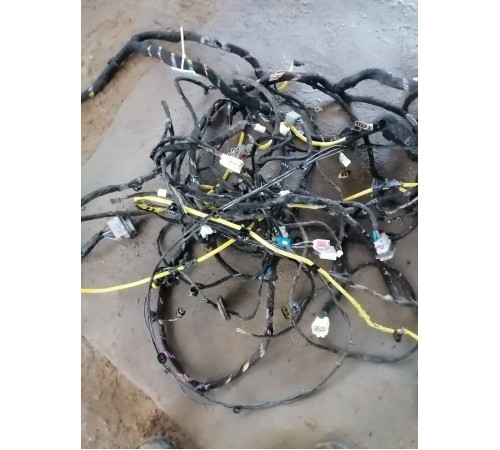 Электропроводка салона