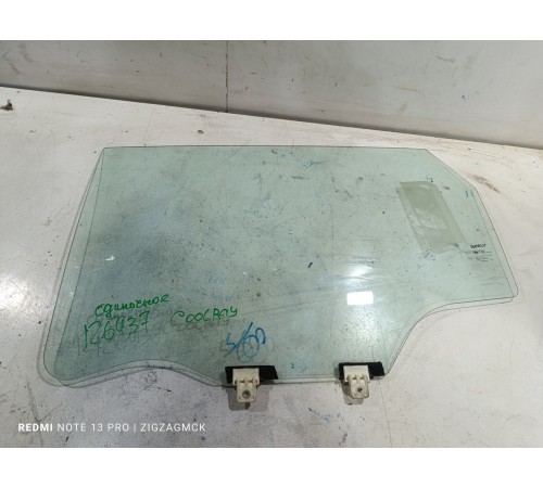 Стекло двери заднее левое