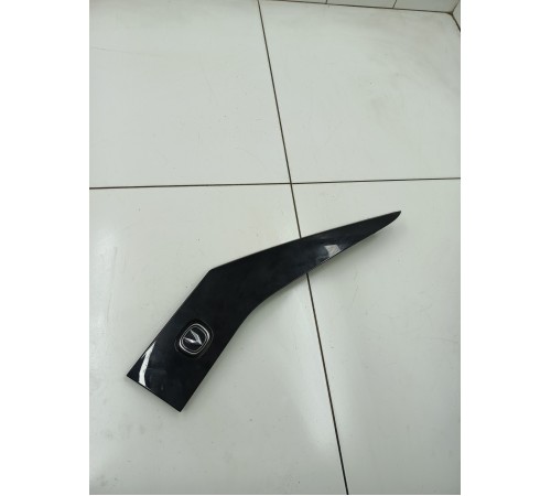 Накладка крыла задняя левая