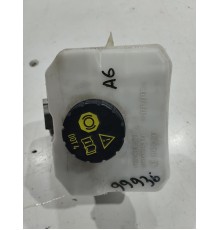 Главный тормозной цилиндр с бачком