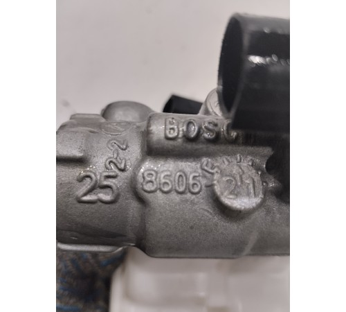 Главный тормозной цилиндр с бачком