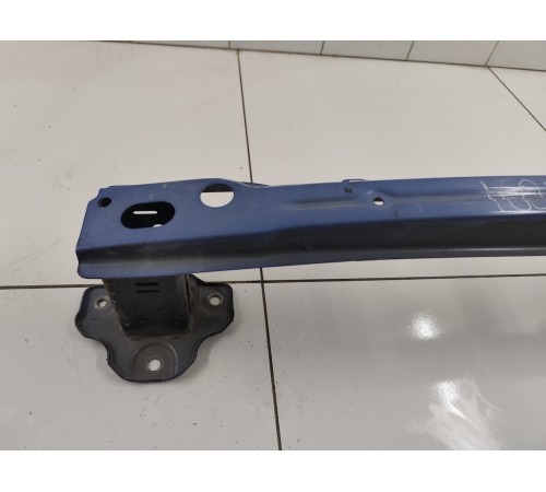 Усилитель заднего бампера