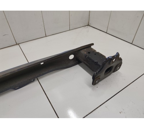 Усилитель заднего бампера