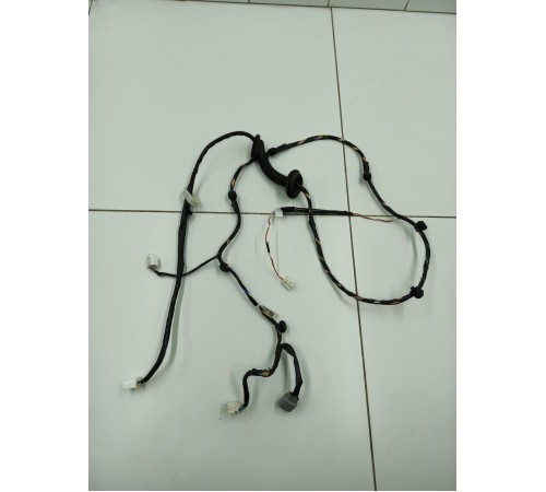 Электропроводка двери задняя правая