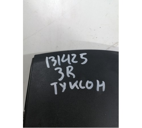 Молдинг (накладка) крыла задняя правая