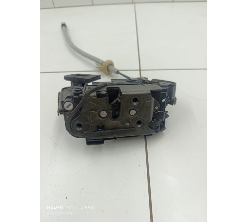 Замок двери задний левый