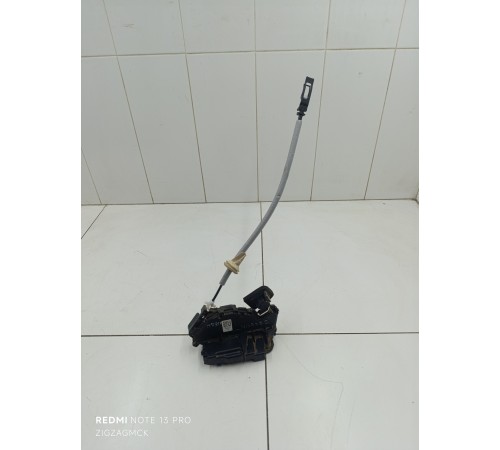 Замок двери задний левый