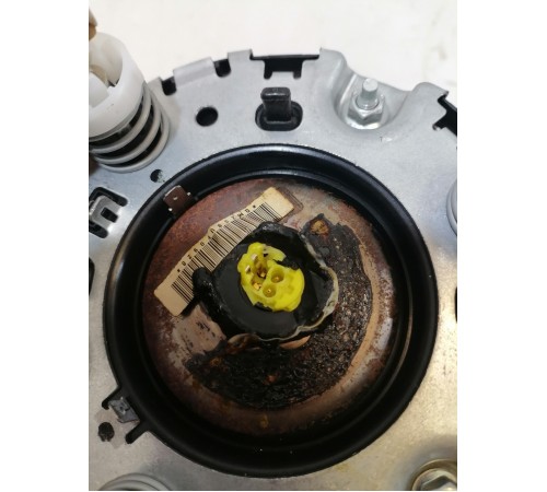 Подушка безопасности водителя