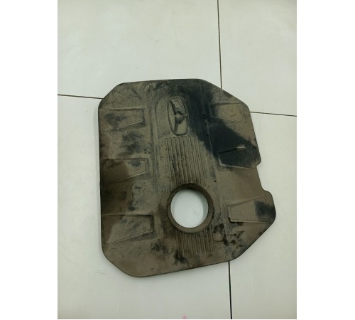 Накладка двигателя декоративная