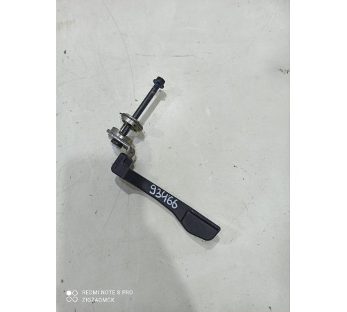 Рычаг регулировки рулевой колонки по высоте