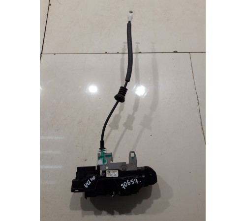 Замок двери (задний, левый)