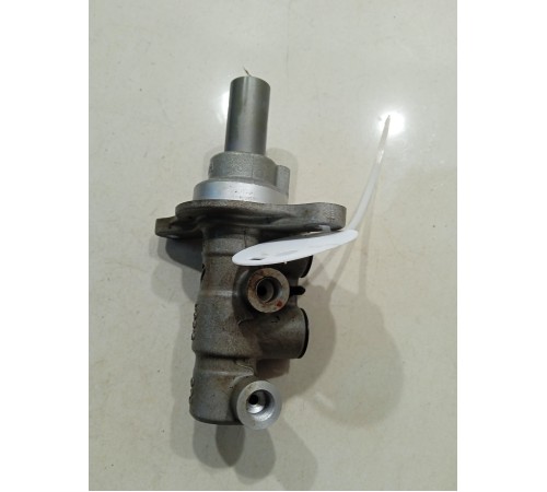 Главный тормозной цилиндр