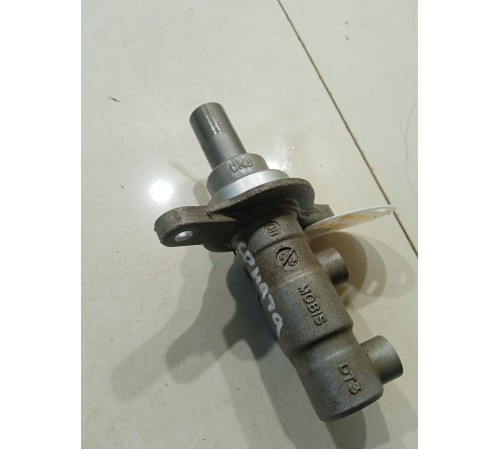 Главный тормозной цилиндр