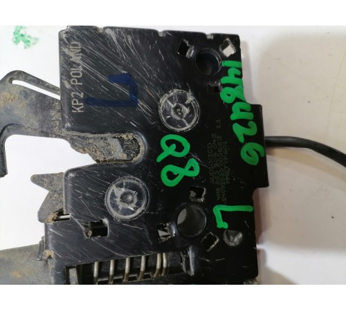 Замок капота