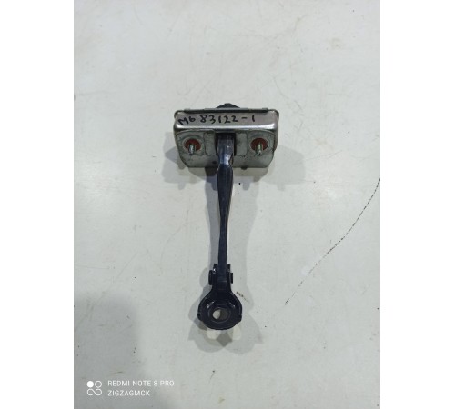 Ограничитель двери(задний левый)