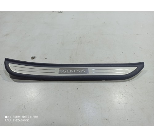 Накладка порога (задняя правая)