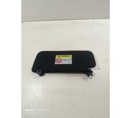 Козырек солнцезащитный правый