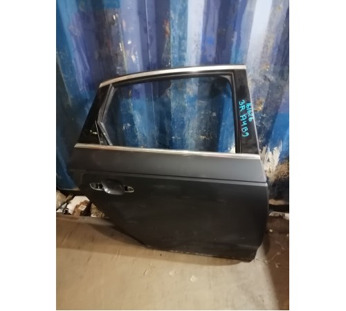 Дверь задняя правая