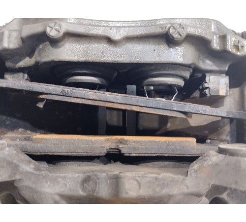 Суппорт(передний правый)