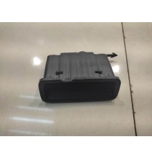 ручка крышки багажника(внутренняя)