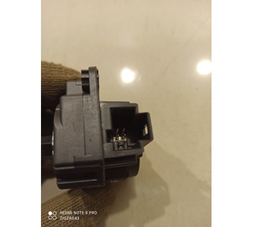 Моторчик заслонки отопителя