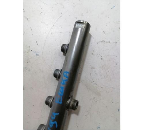 рампа топливная