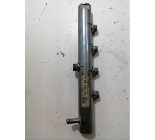 рампа топливная