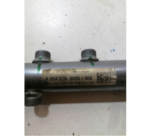 рампа топливная