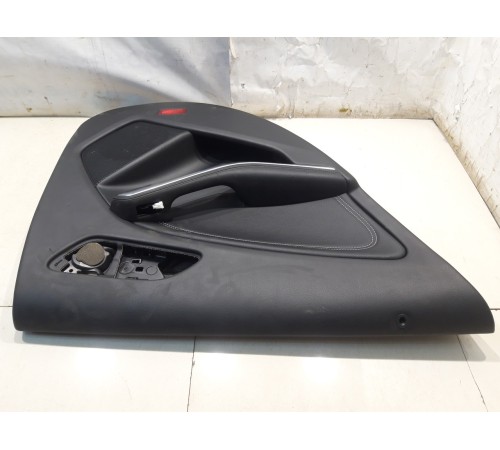 Обшивка двери (задняя, левая)