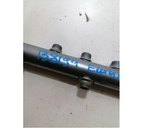 рампа топливная