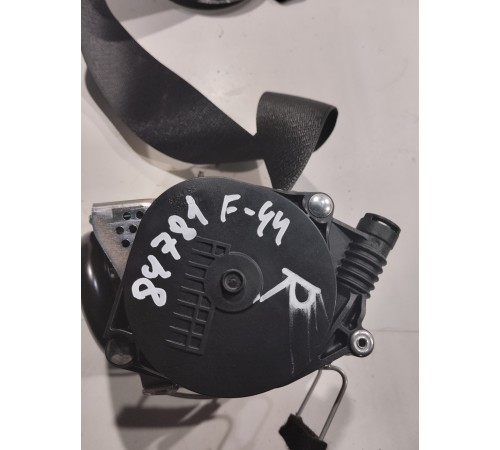 Ремень безопасности (передний правый)