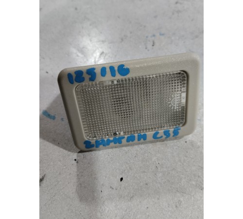 Плафон внутреннего освещения салона 