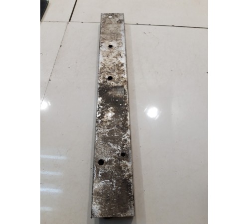 Кронштейн переднего бампера