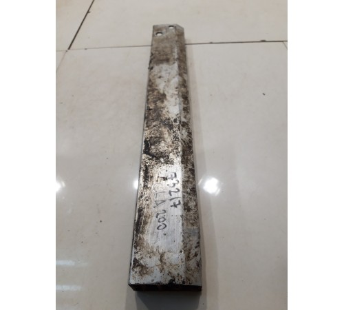 Кронштейн переднего бампера